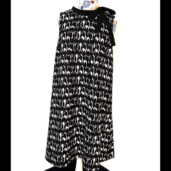 Karl Lagerfeld HighNeck Dress w/ Removable Collar - Picture 1 of 10